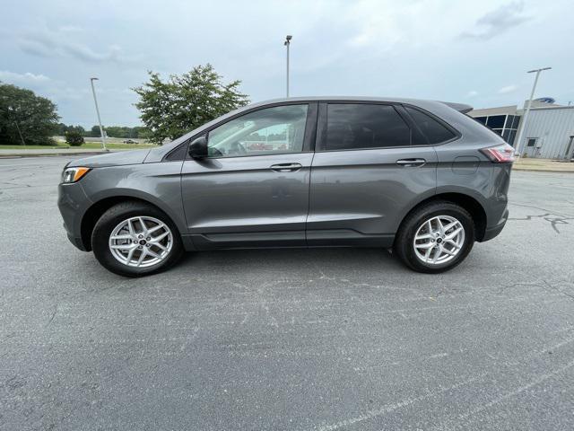 new 2024 Ford Edge car, priced at $29,994