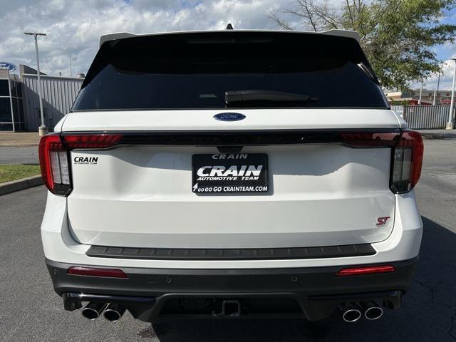 new 2025 Ford Explorer car, priced at $61,625