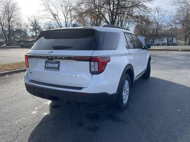 new 2025 Ford Explorer car, priced at $38,952