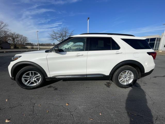 new 2025 Ford Explorer car, priced at $38,952