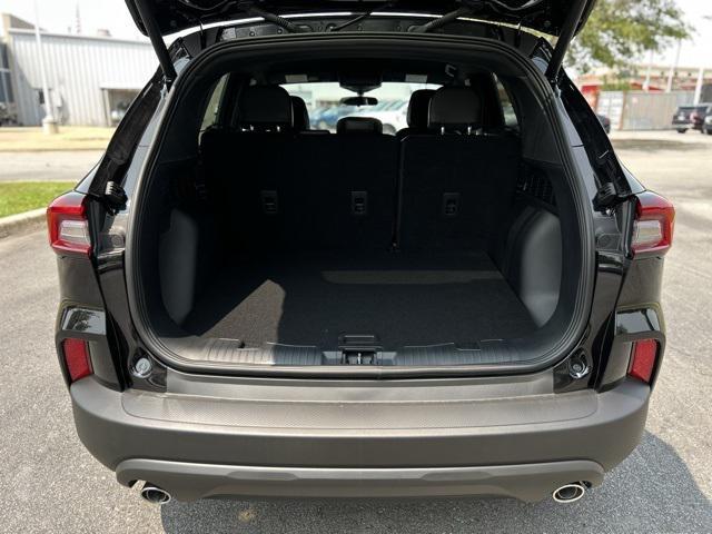 new 2025 Ford Escape car, priced at $31,985
