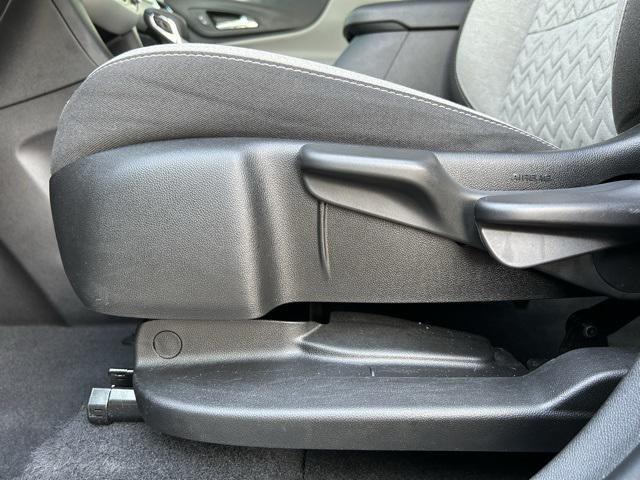 used 2023 Chevrolet Equinox car, priced at $20,080