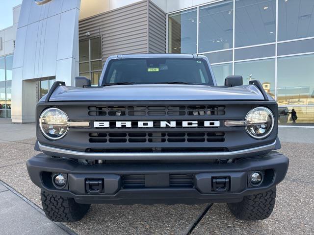 new 2024 Ford Bronco car, priced at $49,370