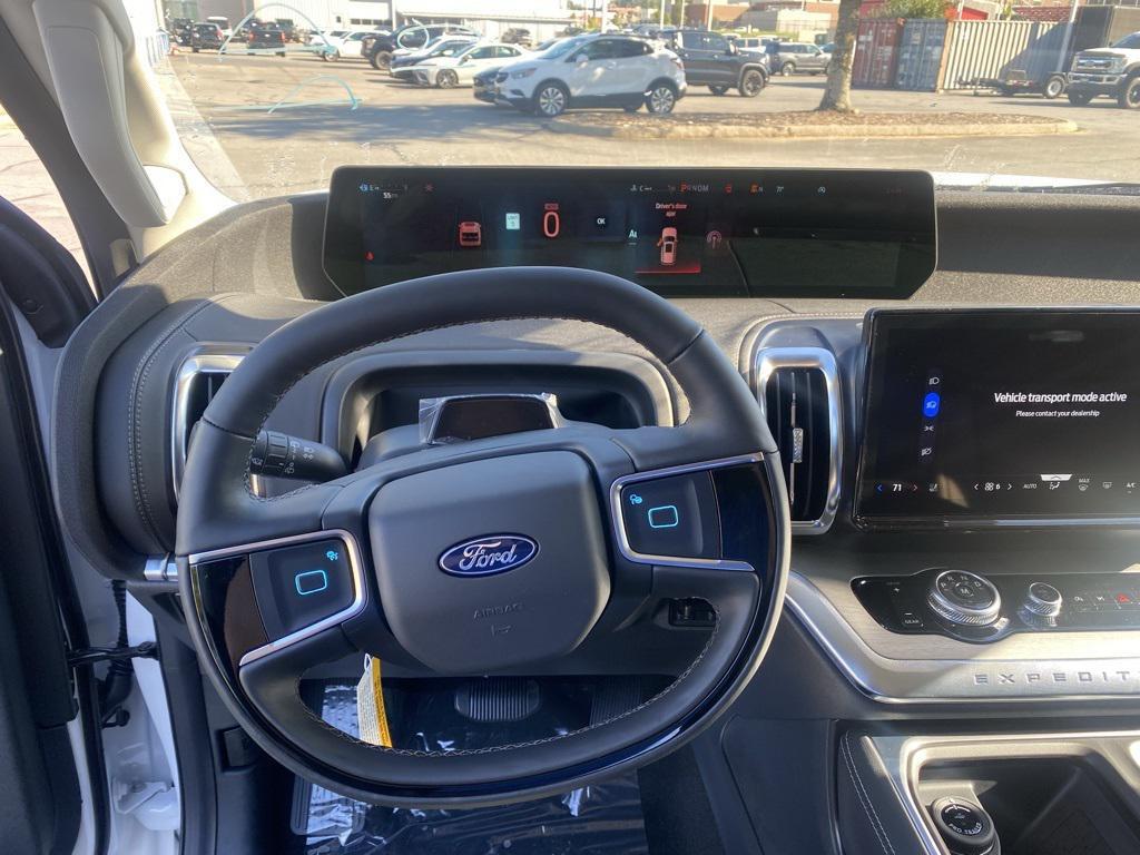 new 2025 Ford Expedition Max car, priced at $80,590