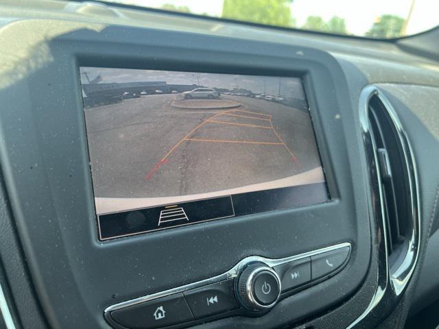 used 2022 Chevrolet Equinox car, priced at $22,990