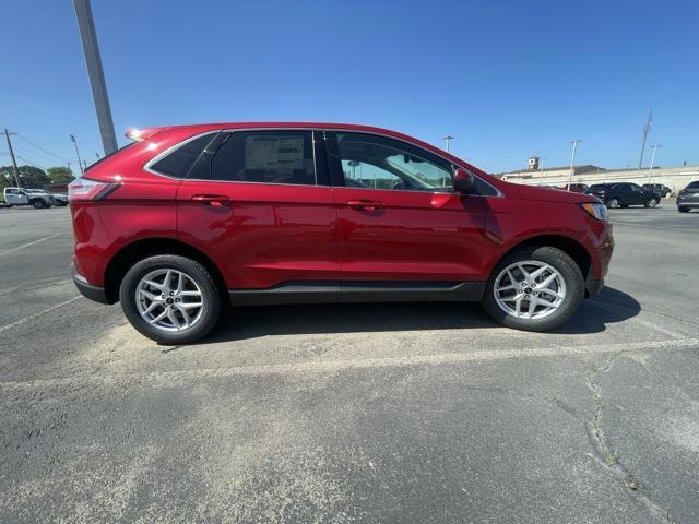 new 2024 Ford Edge car, priced at $37,600