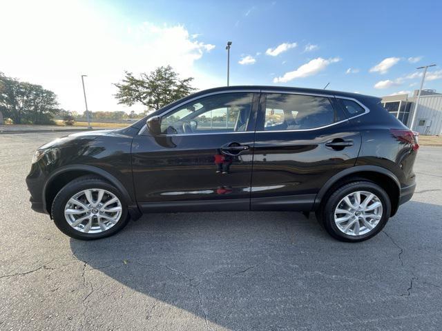 used 2021 Nissan Rogue Sport car, priced at $19,610