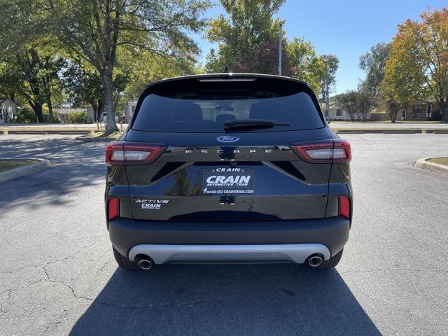 new 2025 Ford Escape car, priced at $31,265