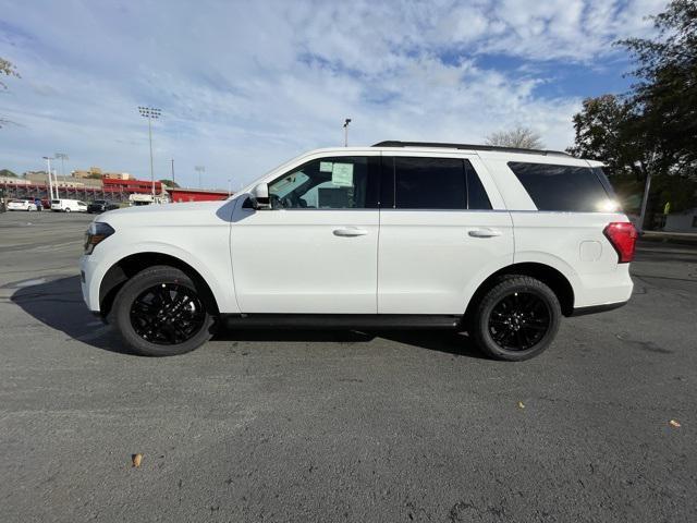 new 2024 Ford Expedition car, priced at $62,012