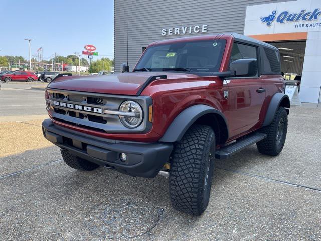 new 2024 Ford Bronco car, priced at $50,017