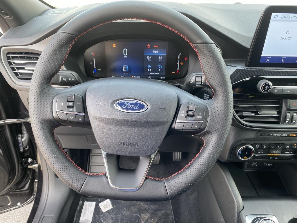 new 2026 Ford Escape car, priced at $31,990