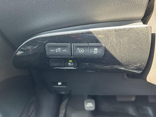 used 2021 Toyota Prius car, priced at $19,498