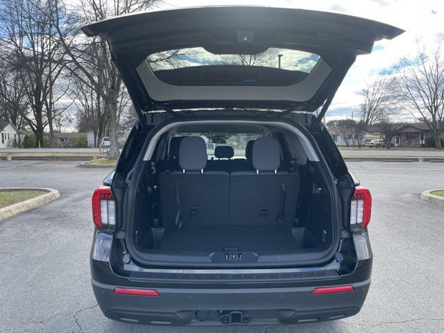 new 2025 Ford Explorer car, priced at $38,222