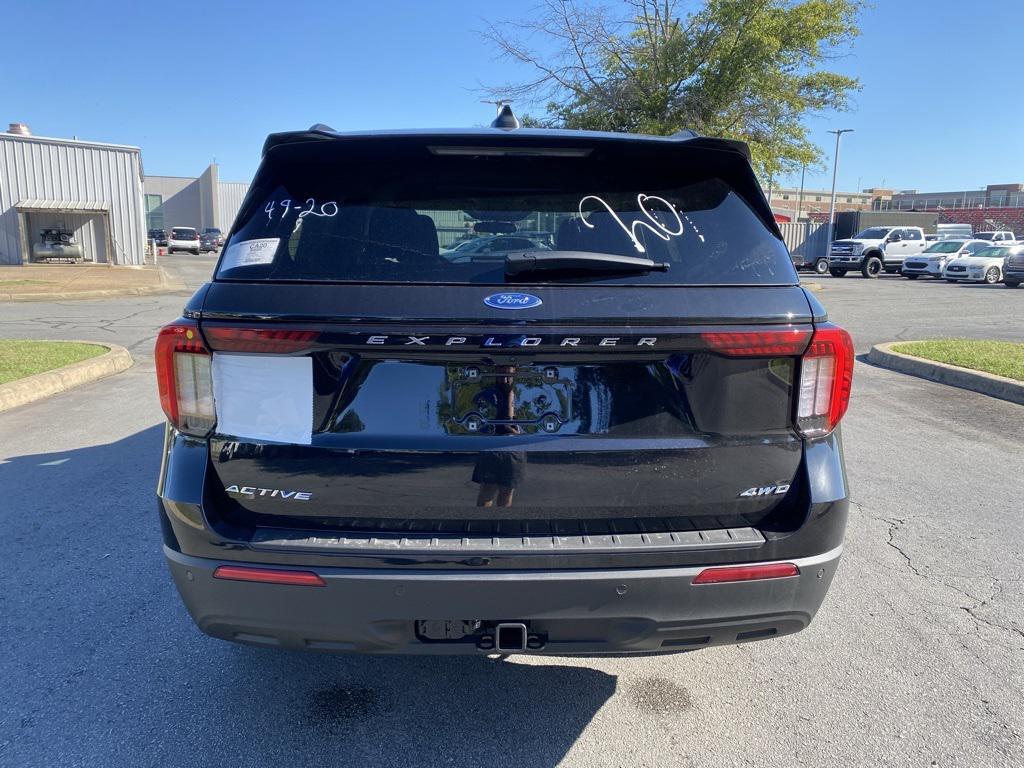 new 2025 Ford Explorer car, priced at $40,990
