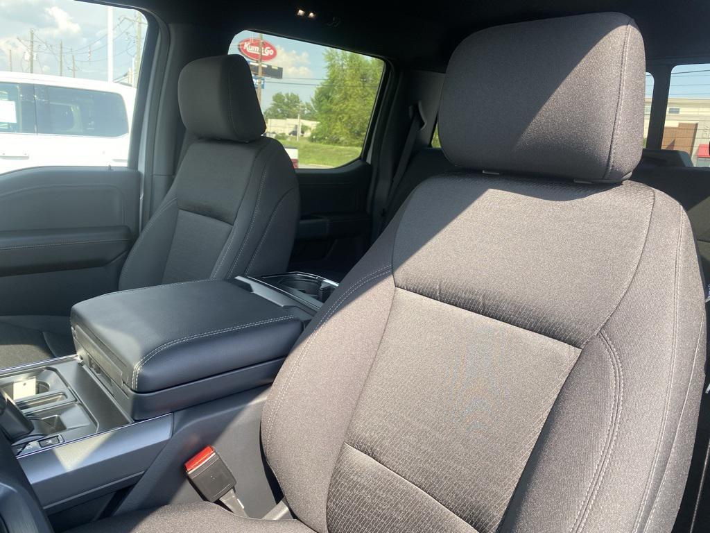 new 2025 Ford F-150 car, priced at $53,990