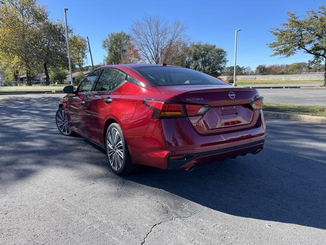 used 2023 Nissan Altima car, priced at $22,276