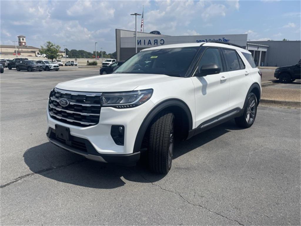 new 2025 Ford Explorer car, priced at $47,990