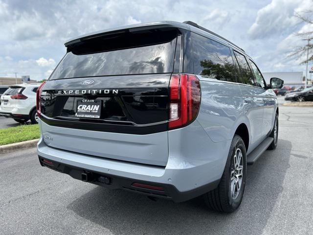 new 2025 Ford Expedition car, priced at $68,513