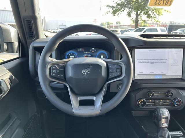 new 2025 Ford Bronco car, priced at $50,670