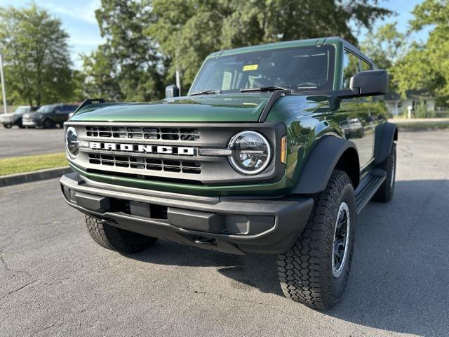 new 2025 Ford Bronco car, priced at $50,670