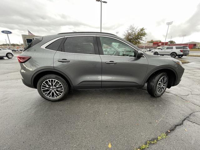 new 2025 Ford Escape car, priced at $38,128