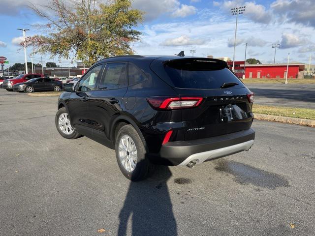 new 2025 Ford Escape car, priced at $29,054