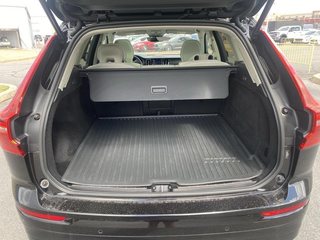 used 2022 Volvo XC60 car, priced at $25,094
