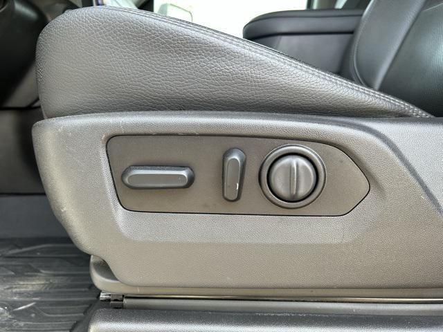 used 2022 GMC Sierra 2500 car, priced at $51,754