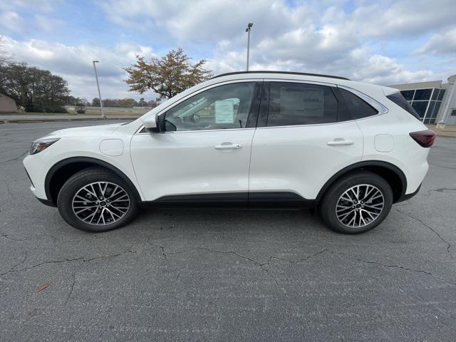 new 2025 Ford Escape car, priced at $37,028