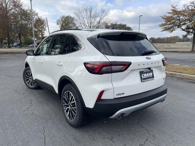 new 2025 Ford Escape car, priced at $37,028