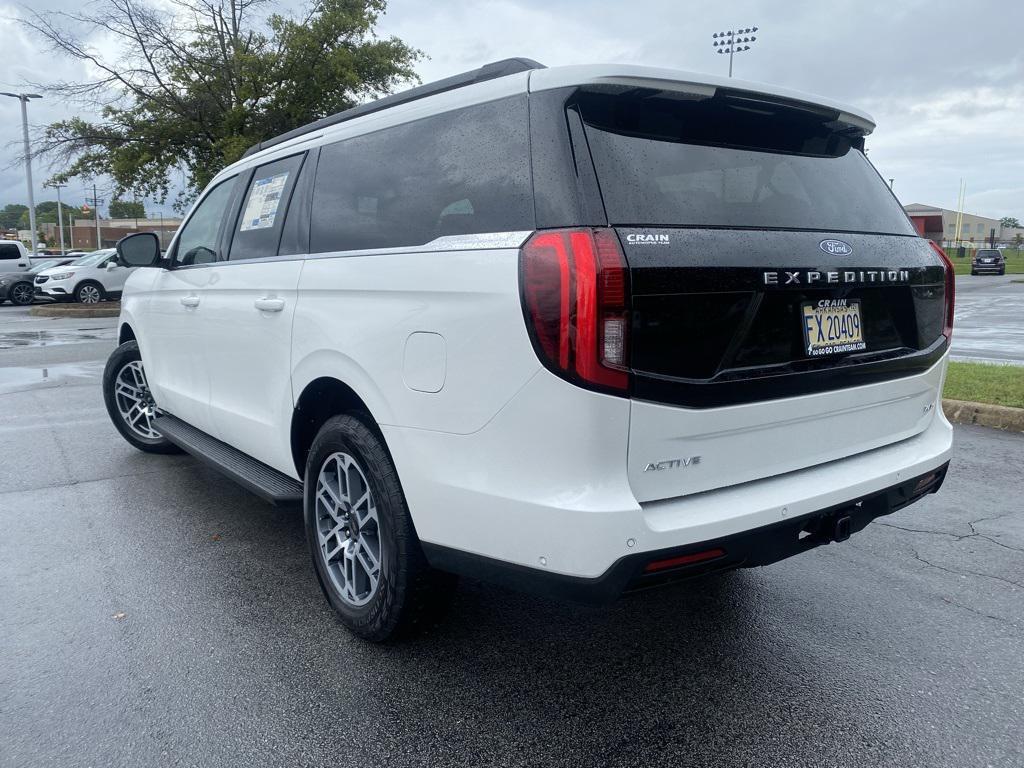 new 2025 Ford Expedition Max car, priced at $72,990