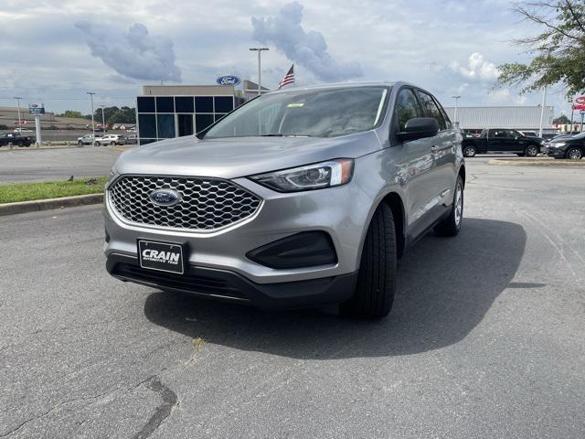 new 2024 Ford Edge car, priced at $29,977