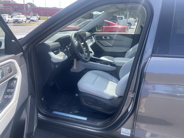 new 2025 Ford Explorer car, priced at $57,990