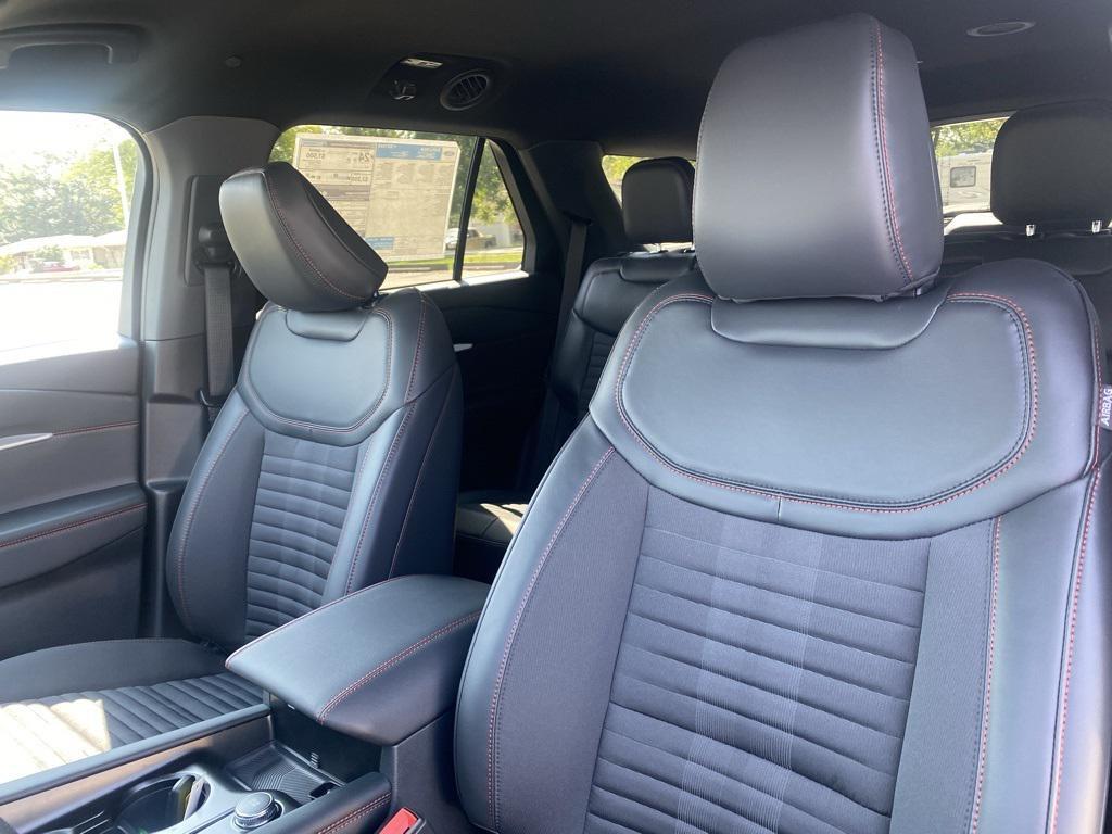 new 2025 Ford Explorer car, priced at $46,590
