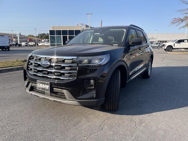 new 2025 Ford Explorer car, priced at $40,343