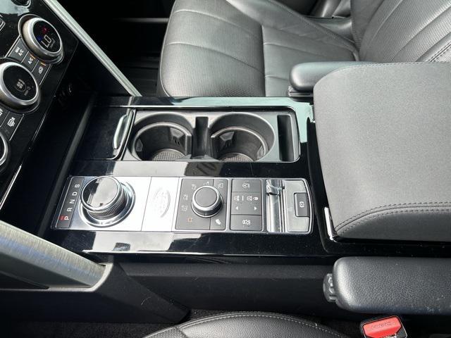 used 2019 Land Rover Discovery car, priced at $24,242
