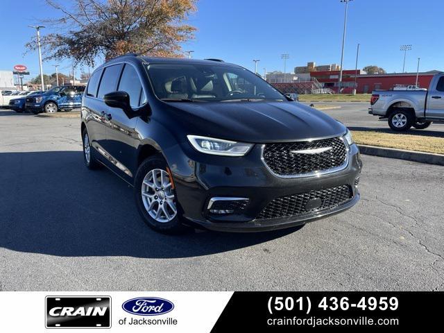 used 2022 Chrysler Pacifica car, priced at $23,075