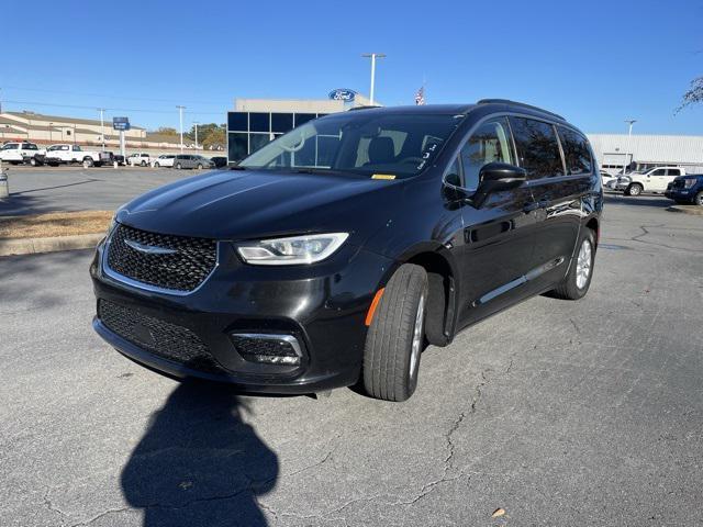 used 2022 Chrysler Pacifica car, priced at $22,904