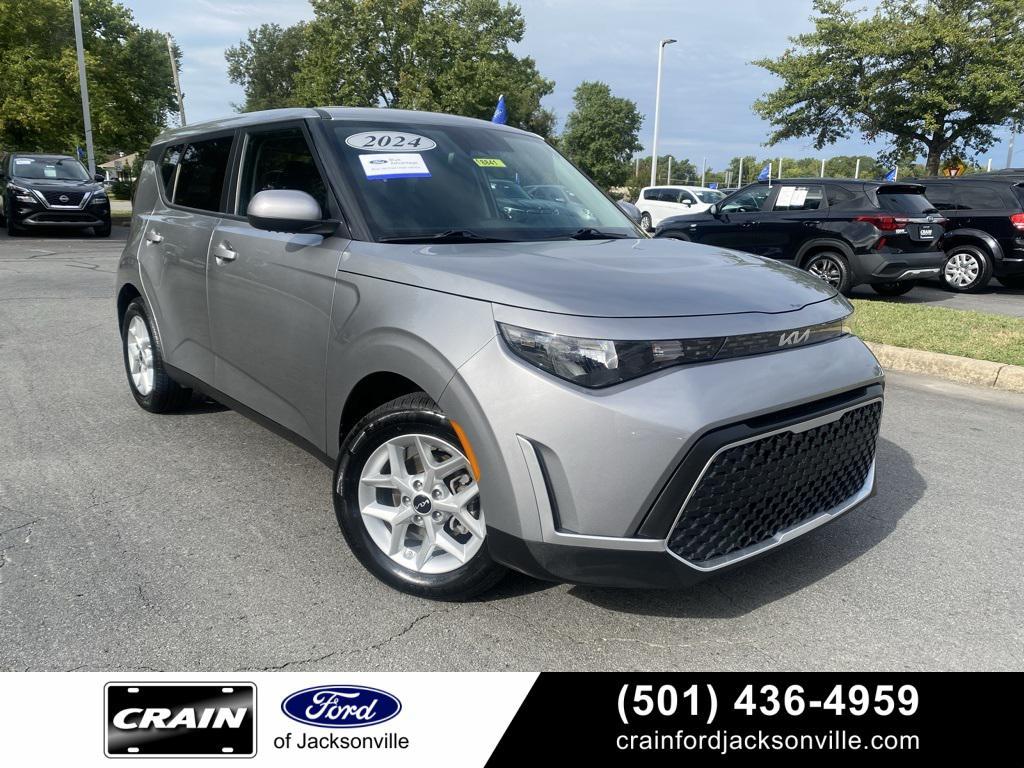 used 2024 Kia Soul car, priced at $18,999