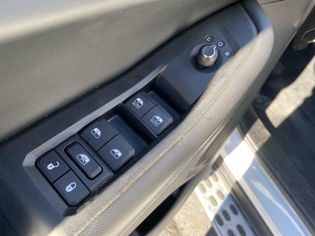 used 2023 Jeep Grand Cherokee L car, priced at $29,799