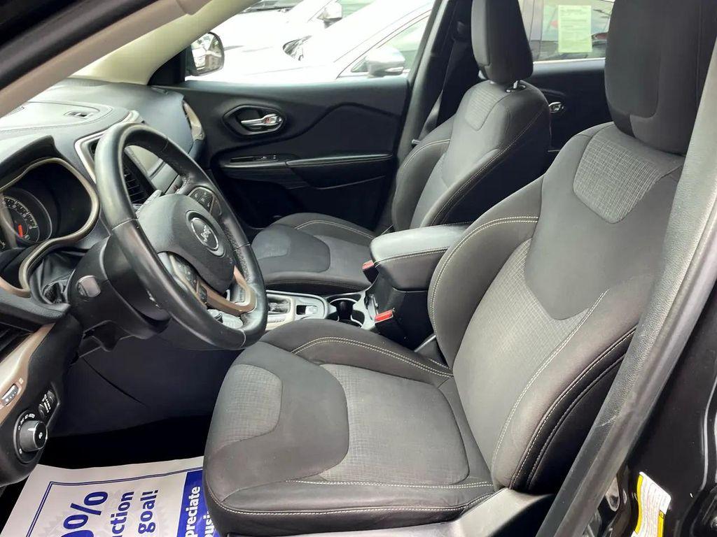 used 2015 Jeep Cherokee car, priced at $11,195