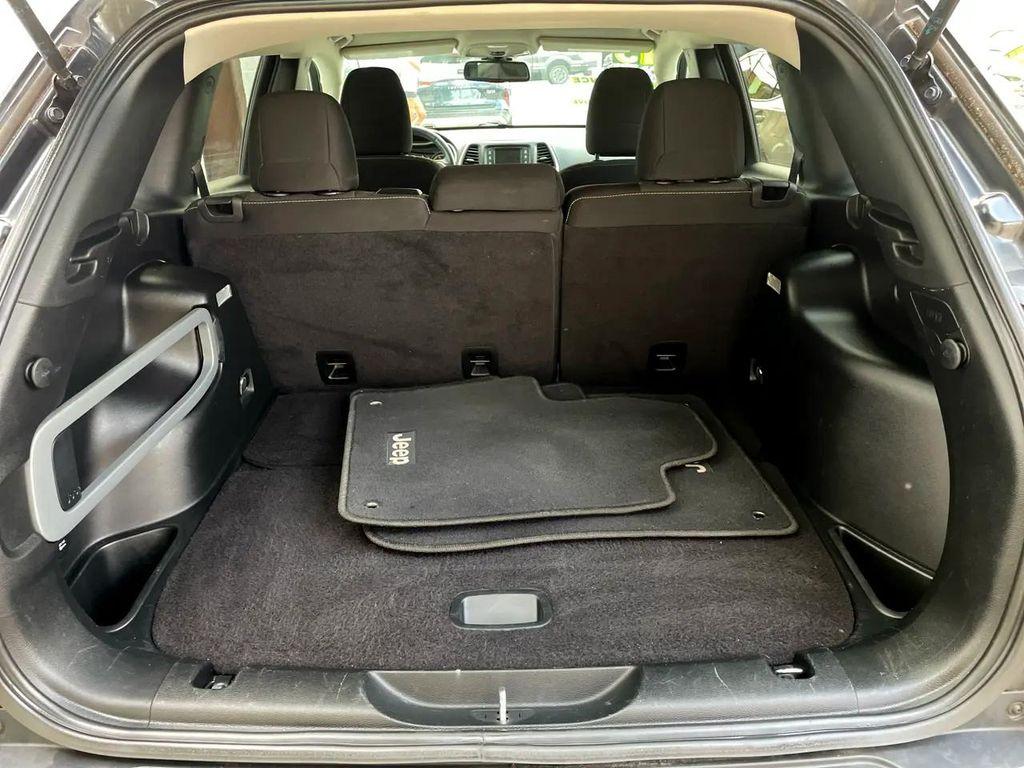 used 2015 Jeep Cherokee car, priced at $11,195
