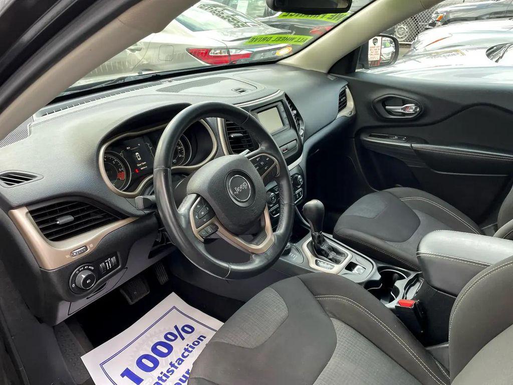 used 2015 Jeep Cherokee car, priced at $11,195