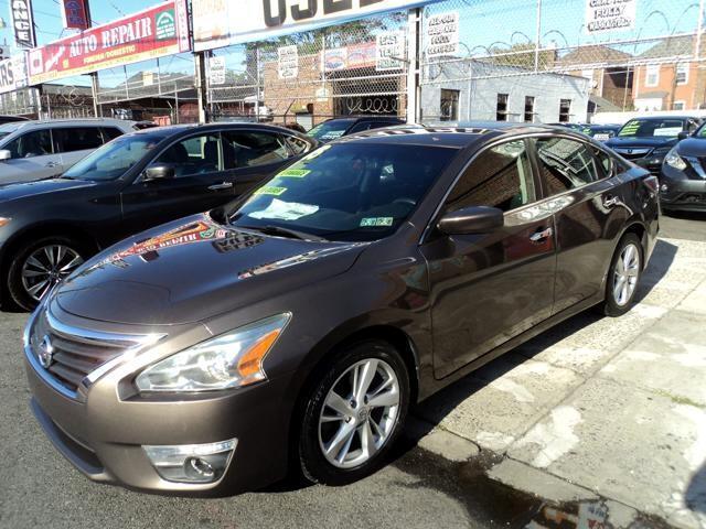 used 2015 Nissan Altima car, priced at $11,995