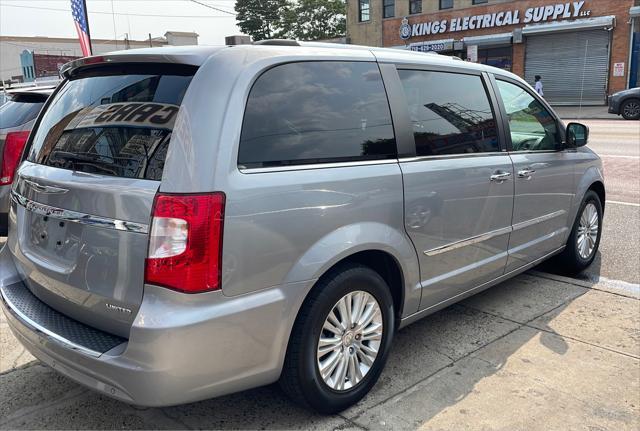 used 2014 Chrysler Town & Country car, priced at $12,695