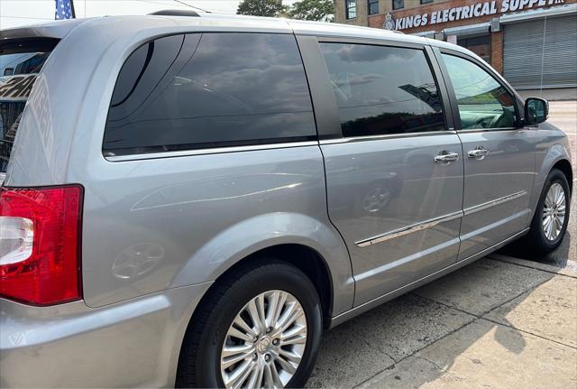 used 2014 Chrysler Town & Country car, priced at $12,695