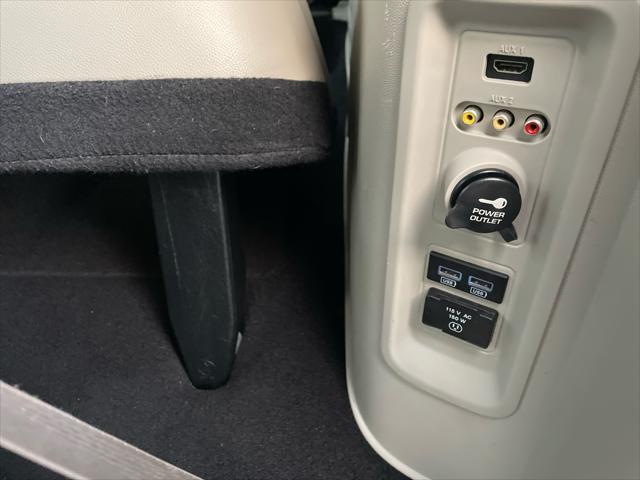 used 2014 Chrysler Town & Country car, priced at $10,695