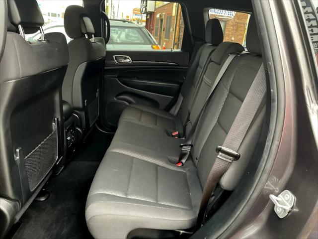 used 2019 Jeep Grand Cherokee car, priced at $16,995
