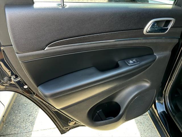 used 2018 Jeep Grand Cherokee car, priced at $18,995