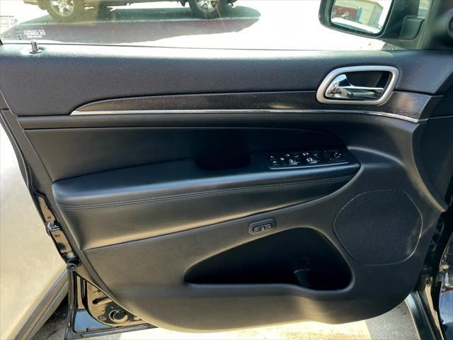 used 2018 Jeep Grand Cherokee car, priced at $18,995